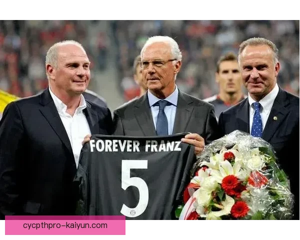 贝肯鲍尔传球特点分析：精准控场与战略思维助力球队组织进攻